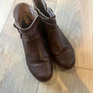 boc Dark Brown Ankle Booties